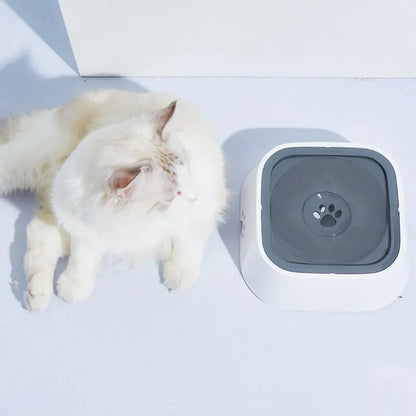 SplashSaver™ - Non-Spill Pet Water Bowl